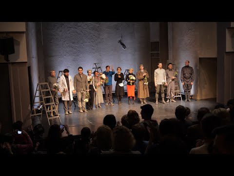 Видео: Премьера спектакля "Сердце матери" в Московском Губернском театре