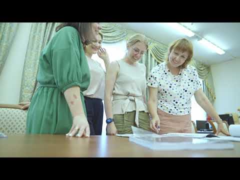 Видео: Один день из жизни директора ГБОУ Школа №2087 "Открытие"
