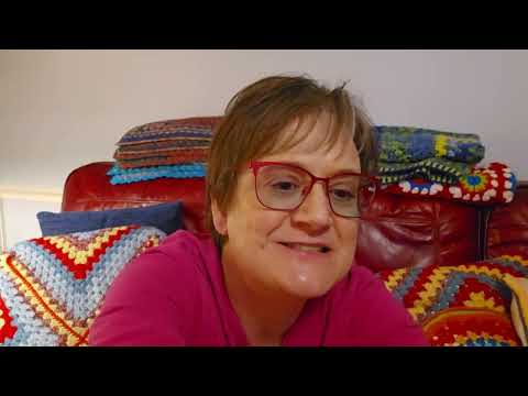 Видео: Эпизод 72: Маленькие полоски, ещё больше маленьких полосок, а теперь ещё и омбре! Я просто в вост...