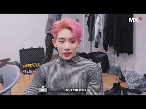 Видео: MONSTA X - Прикол "Комментатор"