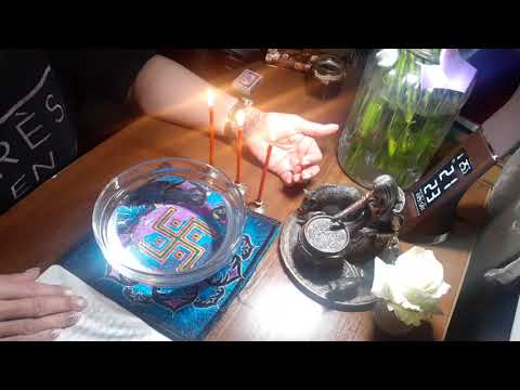 Видео: Чистка женской половой системы, продолжение