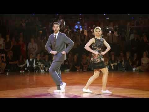 Видео: Классно ТАНЦУЮТ