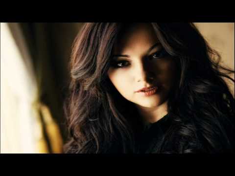 Видео: Ляна Новак - Алина