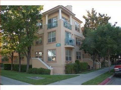 Видео: США 125: Смотрим кондо в Silicon Valley (San Jose) - 1/3