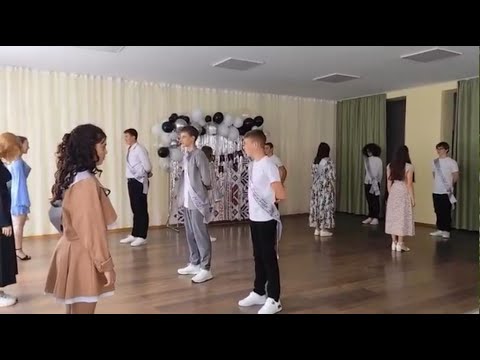 Видео: Вручення атестатів