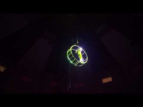 Видео: Марина Колыхалова - гимнастка на рейнском колесе преп. Цветкова О.В.