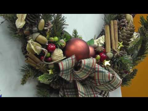 Видео: Рождественский венок на дверь. Мастер-класс
