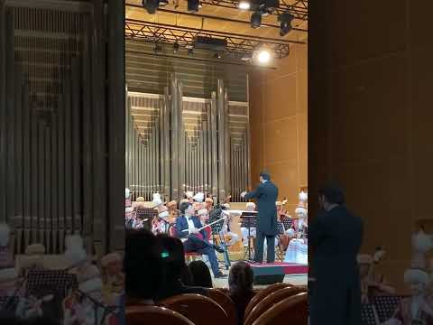 Видео: Қ.Ахмедияров “Елбасы” орындаған Абылай Тілепбергенов