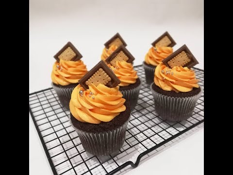 Видео: Шоколадные капкейки с апельсиновым конфитюром orange cupcakes Кондитерская школа. Занятие № 6