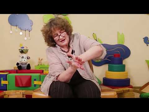 Видео: Как Научить Ребёнка Лепить ? Развитие Моторики
