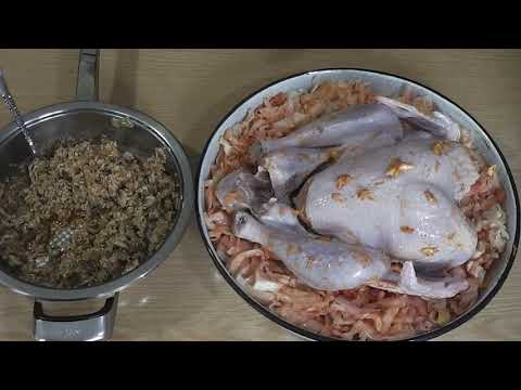 Видео: Пълнена пуйка  с кисело зеле