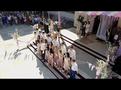 Видео: Песня выпускников. СШ №135 г. Минск Линейка-2018
