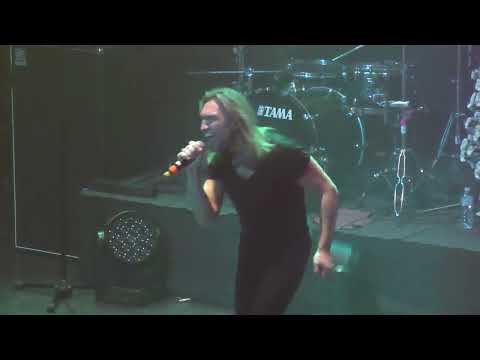 Видео: Гран-КуражЪ на Метал-Ёлке - Одна любовь - Пётр Елфимов (Известия Hall, 01.01.2023)