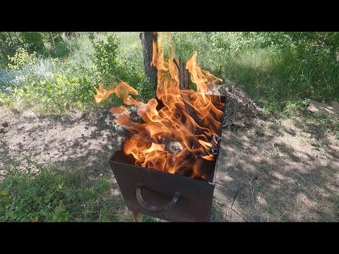 Видео: Маленькое путешествие! Дача. Подготавливаю грядки, размышляем над забором.