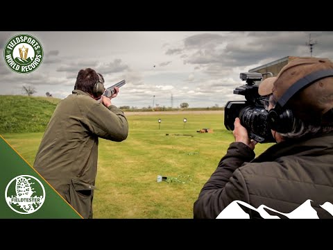 Видео: Стальная дробь против тарелочки — насколько далеко она их разобьет?