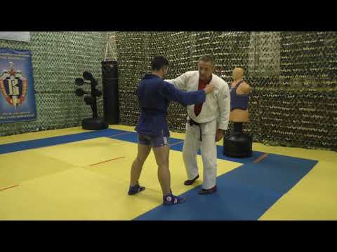 Видео: Классика дзюдо и самбо- стоящему подсечка под пятку изнутри.