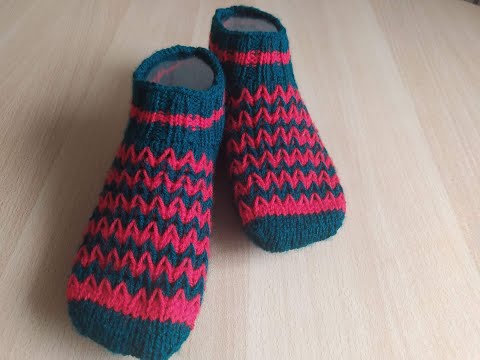 Видео: Тапочки спицами с оригинальным узором