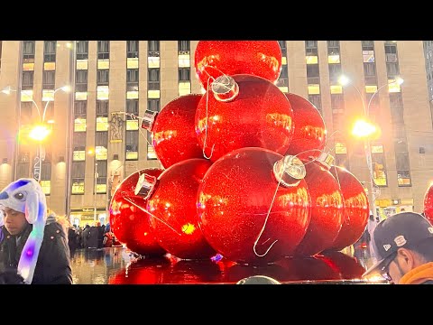Видео: Что происходит во время праздников в Нью-Йорке