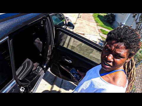 Видео: "А Где Колесо?" - Клиент В Шоке От Доставки