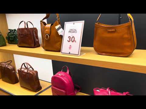 Видео: БАЙЕР В ИТАЛИИ🇮🇹АУТЛЕТ THE BRIDGE ИТАЛЬЯНСКИЕ СУМКИ🇮🇹ЗАКАЗЫ НА WhatsApp+393774965876