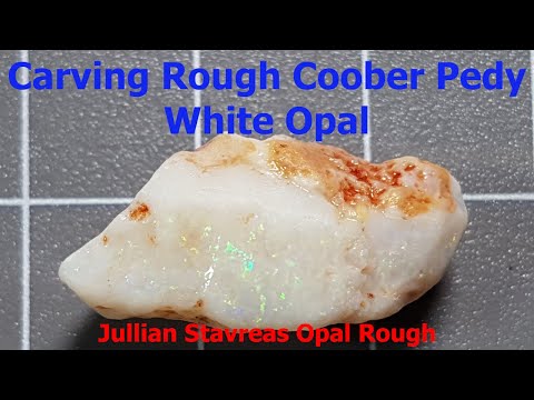 Видео: Многоцветный опал Pinfire White Coober Pedy, резьба по дереву Dremel (необработанный опал Jullian...