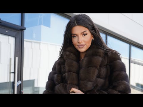 Видео: Как выбрать мех соболя? Какой соболь самый дорогой? #соболь #шубаизсоболя #шуба #баргузинскийсоболь