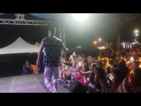 Видео: Алекс робов нищо че е луда Live 2024