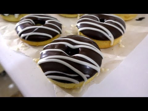 Видео: ПОНЧИКИ ЗА 5 МИНУТ + время на выпечку Пончики ДОНАТС в духовке Donuts Recipe English Subtitles