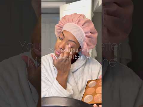 Видео: Цель — выглядеть живой и бодрой менее чем за 10 минут. Что входит в вашу повседневную косметичку?