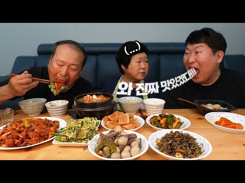 Видео: Закрашиваем седину и вкусную домашнюю еду с весенним ароматом!｜Джеюк Поккеум｜Блинчики с чесноком