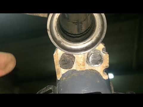 Видео: Suzuki let's 2. Переделка траверсы под Dio с масляными перьями.