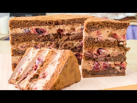 Видео: Вкуснейший торт с 🍫шоколадным муссом и 🍒вишней в карамели - Я - ТОРТодел!