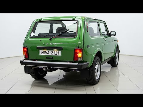 Видео: Зелёная легенда: Обновлённая Lada Niva 2121 в студийной съёмке
