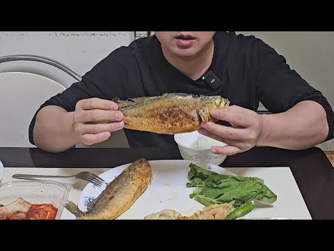 Видео: Жареная морская рыба очень вкусная