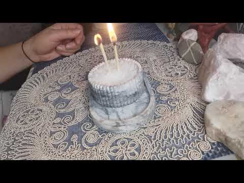 Видео: Гадание на спичках#гадание #эзотерика #практики#магия #любовь 