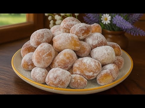 Видео: Готово за 5 минут! Только вода и мука! Мягкое и вкусное печенье к кофе и чаю.