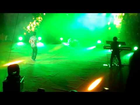 Видео: Концерт Ю.Шатунова в Караганде.  А лето цвета...