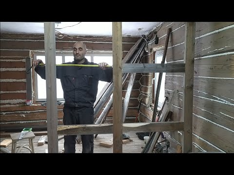 Видео: Ремонт продолжается.Возвращаем межкомнатную стену. Рыжая гостья.#102