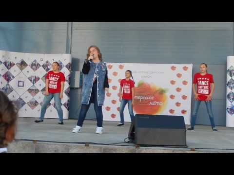Видео: Щеглова Дарина и DanceMasters Пока мы Молоды (Cover)