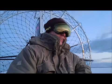 Видео: Аэролодка Ракета на Рыбинке.  Чуть не разбились.  Смотреть до конца!!!