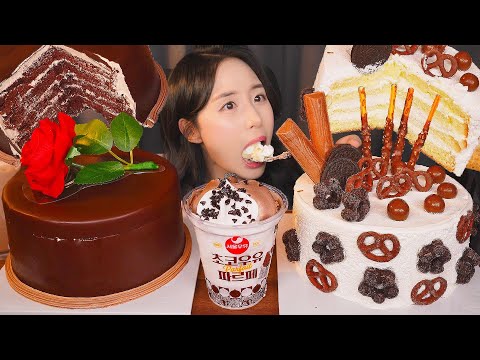 Видео: Вдыхание 2 Целых Тортов😘 Шоколадный Торт АСМР Мукбанг Десерт Поедание звука Mukbang