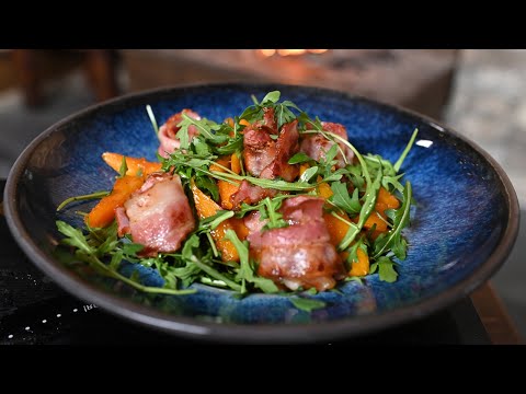 Видео: Рагу из бычьих хвостов. Салат из тыквы, рукколы, жареного бекона с ванильно-перечным соусом