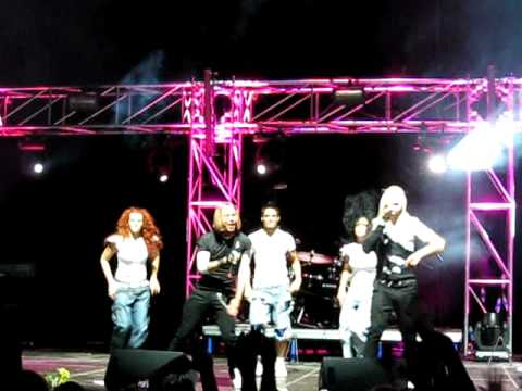 Видео: БиС - Поп Корн @ 25.12.2008 Arena Riga