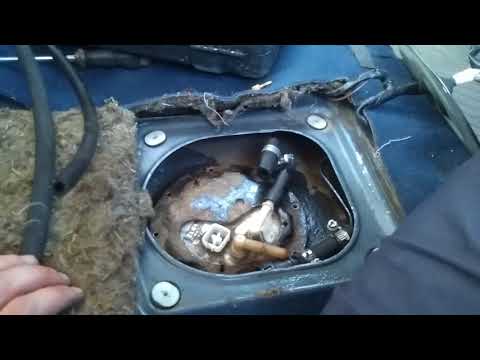 Видео: Насос мазда 323F bJ