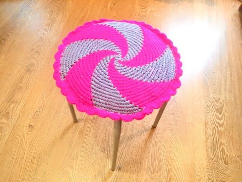 Видео: Сидушка на круглую табуретку крючком/Crochet round stool seat