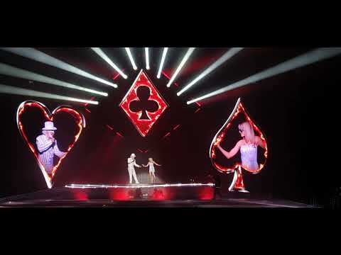 Видео: Люся Чеботина и  Филипп Киркоров вчера в Кремле. Король и Королева.
