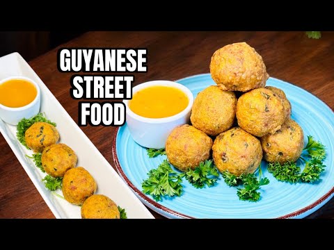 Видео: Гайанские картофельные шарики || Шарики Алу #guyaneserecipe #potatorecipe #villagelife #guyanesef...