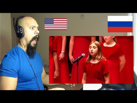 Видео: American Reacts To Прекрасное далеко в исполнении американского хора
