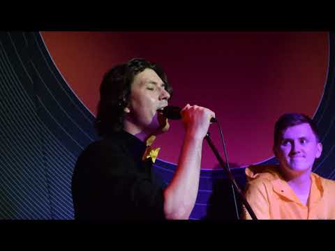 Видео: Феллини -  Кирилл Гордеев, Александр Казьмин