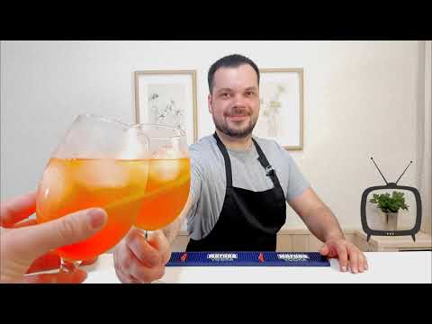 Видео: Апероль и Аперитиво Сорбет, два коктейля Шприц Сравнить и выпить, Aperol Spritz vs Aperitivo